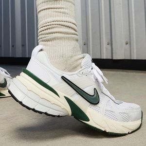 Women’s Nike v2k running shoes.